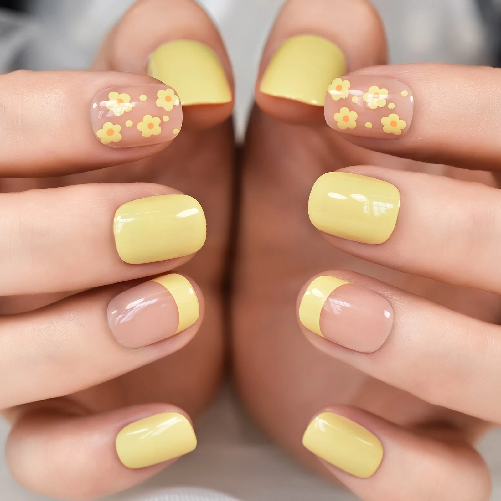 yellow pastel nails